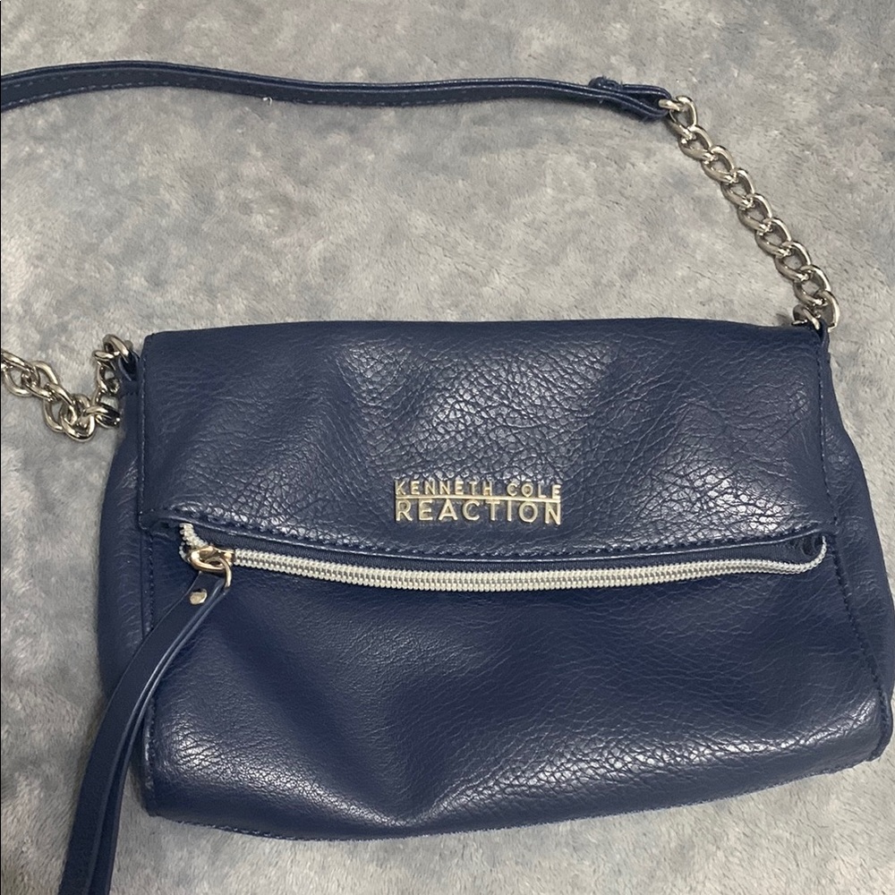 Kenneth Cole Reaction Dark Blue Crossbody Bag
